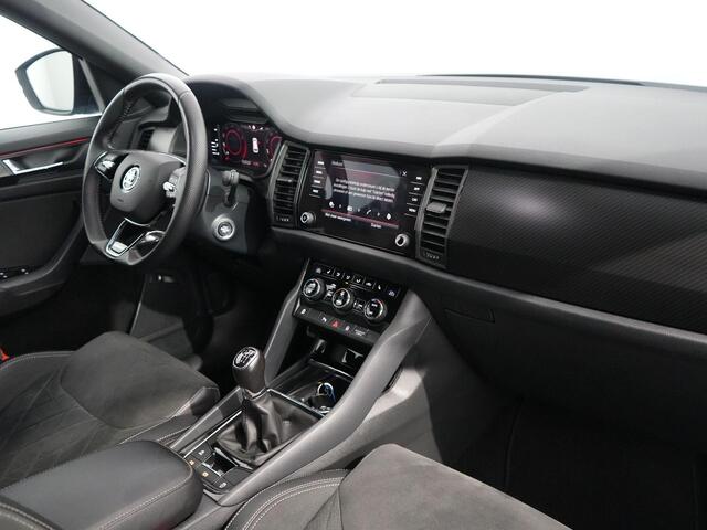 Skoda Kodiaq 1.5 TSI Sportline Business 7p. | Trekhaak | Canton | Camera | ACC | Winterpakket |