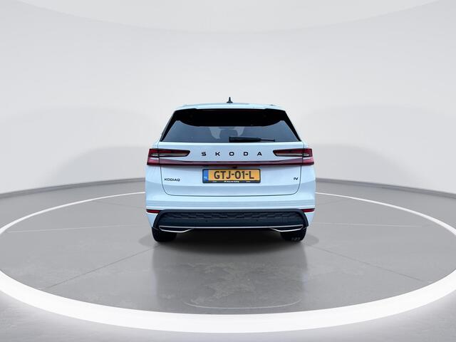 Skoda Kodiaq 1.5 TSI 204pk DSG PHEV Sportline Business · Panoramadak · CANTON Audio · 360gr. camera · Elektrische stoelverstelling · Achterbank verwarmd · 20'' inch · Apple/Android Car Play · Garantie t/m 24-11-2028 of 100.000km
