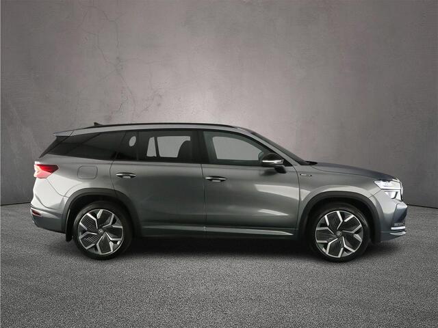Skoda Kodiaq Sportline Business 1.5 TSI PHEV 204pk DSG Automaat Trekhaak, Adaptive cruise control, Elektrische achterklep, Achteruitrijcamera, LED matrix koplampen
