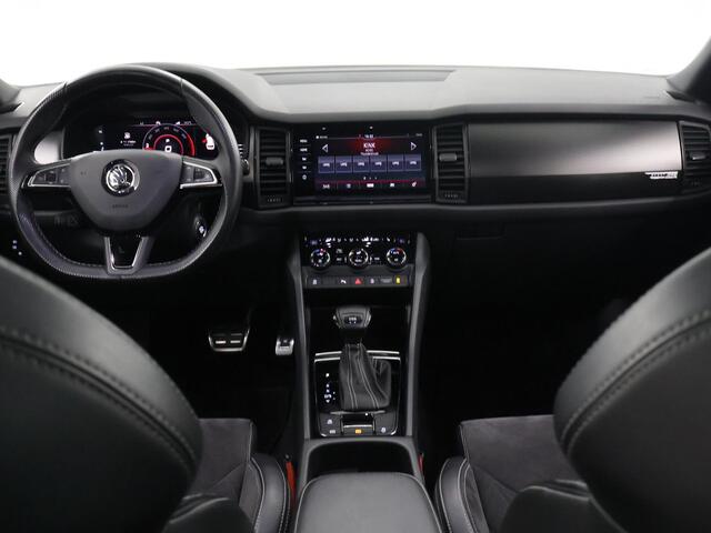 Skoda Kodiaq 1.5 TSI Sportline Business | Trekhaak | Panoramadak | Cruise Control Adaptief | Canton Sound | Parkeercamera | LED | Stoelverwarming voor & achter | Apple Carplay/Android Auto | Keyless Entry/Go |