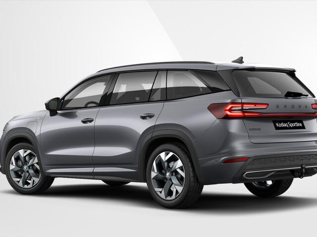 Skoda Kodiaq Sportline Business 1.5 TSI PHEV 150 kW / 204 PK SU V | Trekhaak wegklapbaar | Panoramisch schuif-/ kanteldak | Light & view pakket