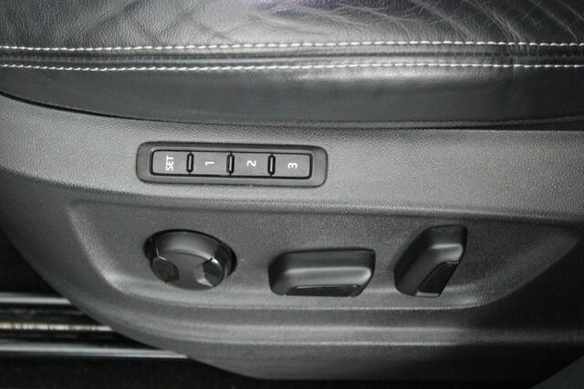 Skoda Kodiaq 1.5 TSI 150pk DSG Sportline Business 7Pers. Keyless Stoelverwarming Camera Memory Virtual Cockpit Navigatie