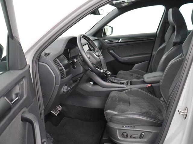 Skoda Kodiaq 1.5 TSI Sportline | Panoramadak | Stoelverwarming | Leder/Alcantara | Camera | Carplay | Sfeerverlichting | Virtual Cockpit | Canton Sound | Navigatie | Keyless | 20'' | Memory | Full LED