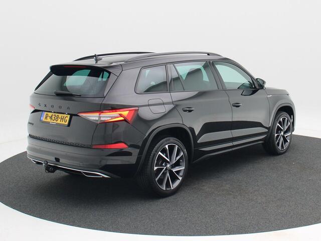 Skoda Kodiaq 1.5 TSi 150 Pk Sportline Business | Trekhaak | Stoelverwarming | CarPlay | Camera | Climatronic | 20 Inch | 98.431 Km !!