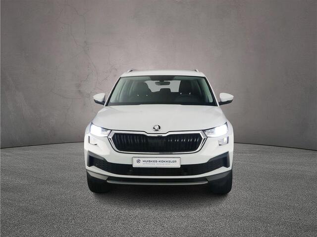 Skoda Kodiaq Business Edition 1.5 TSI 150pk Cruise control, Navigatie, Achteruitrijcamera, LED koplampen, Elektrische achterklep, Parkeersensoren, Airco, DAB, Radio, App connect