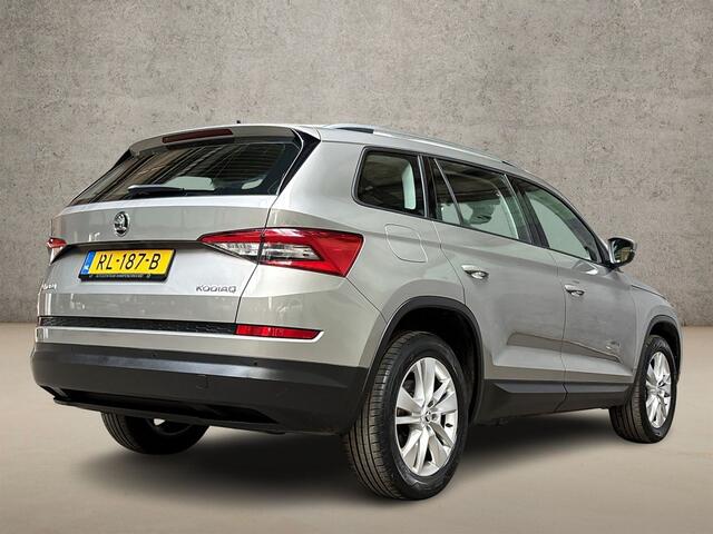 Skoda Kodiaq 1.4 TSI Sport (APPLE CARPLAY, GROOT NAVI, LEDER, STOELVERWARMING, SPORTSTOELEN, ADAPTIVE CRUISE, LED KOPLAMPEN, NIEUWSTAAT)