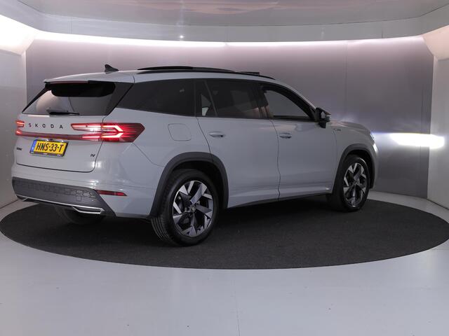 Skoda Kodiaq 1.5 TSI PHEV Sportline Business 204 pk Automaat (DSG) | Verlengde garantie | Navigatie | Panoramadak | Trekhaak (wegklapbaar) | Parkeersensoren | Achteruitrijcamera | Stoelverwarming v/a |