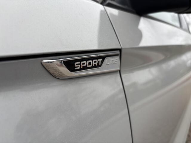 Skoda Kodiaq 1.5 TSI Sportline Business 150pk | Stoelverwarming | Adaptive cruise control | Elektrische achterklep | Keyless entry