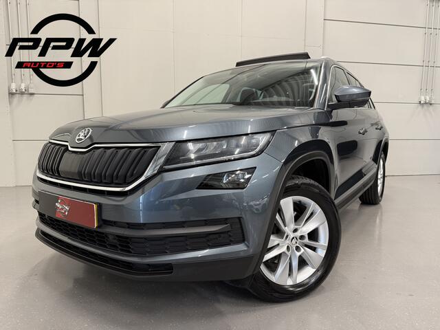 Skoda Kodiaq 1.5 TSI Edition Aut. 7p. PANO/TREKHAAK/LED/ACC/CANTON/CAMERA/CARPLAY/SFEER/LEER-ALCANTARA SP.STOEL/EL.A.KLEP/PRIVACY/VOLLEDIGE HISTORIE, INCL. OH BEURT