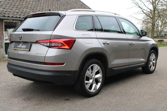 Skoda Kodiaq 1.4 TSI Style Business NAVI LED 360 TREKHAAK 150Pk 179000KM!!!
