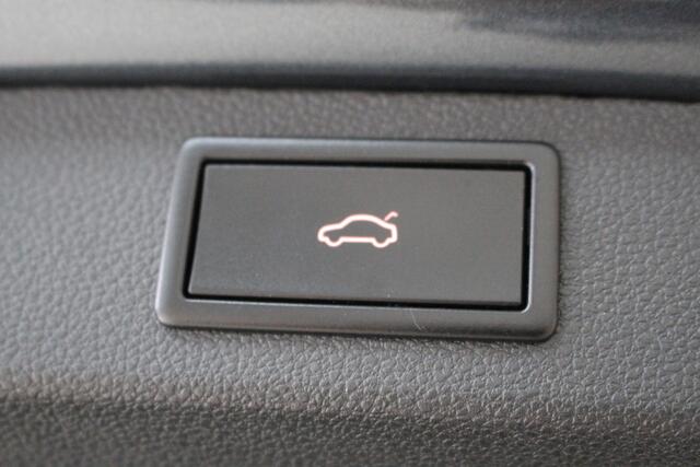 Skoda Kodiaq 1.5 TSI Sportline Business Automaat Panoramadak | Trekhaak | Climate control | Lichtmetalen velgen