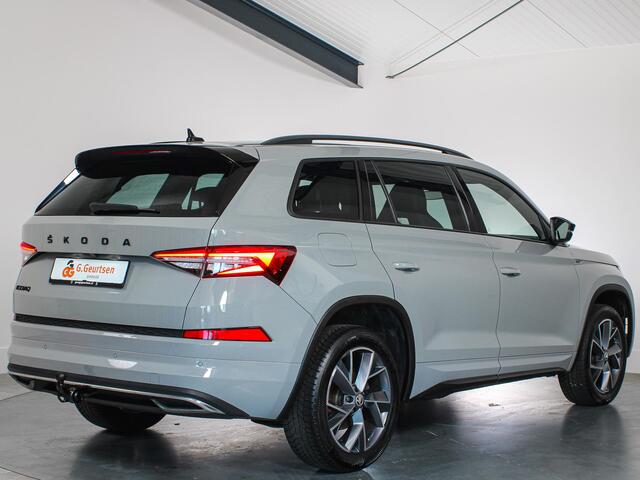 Skoda Kodiaq 1.5 TSI Sportline Business, 7-Persoons, Trekhaak, Stuurverwarming/Stoelverwarming, Memory