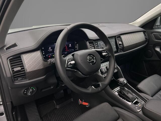 Skoda Kodiaq Business Edition Plus 1.5 TSI 150pk DSG Automaat Trekhaak, Lederen bekleding, Cruise control, Navigatie, 360 camera, Achteruitrijcamera, Verwarmde voorruit