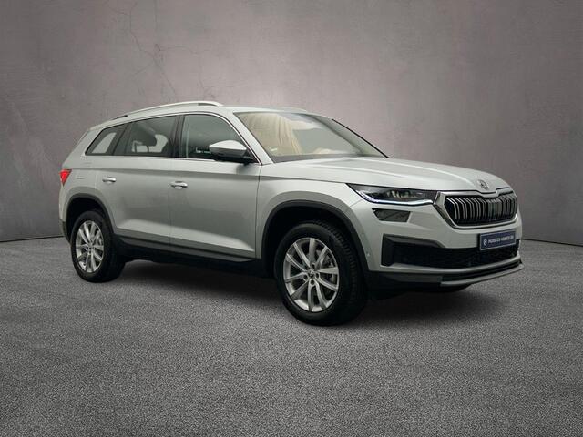 Skoda Kodiaq Business Edition Plus 1.5 TSI 150pk DSG Automaat Trekhaak, Lederen bekleding, Cruise control, Navigatie, 360 camera, Achteruitrijcamera, Verwarmde voorruit