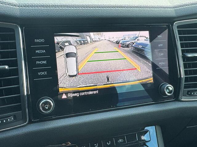 Skoda Kodiaq 1.5 150pk TSI Business Edition Parkeersensoren vóór en achter | Achteruitrijcamera | Adaptive Cruise Control