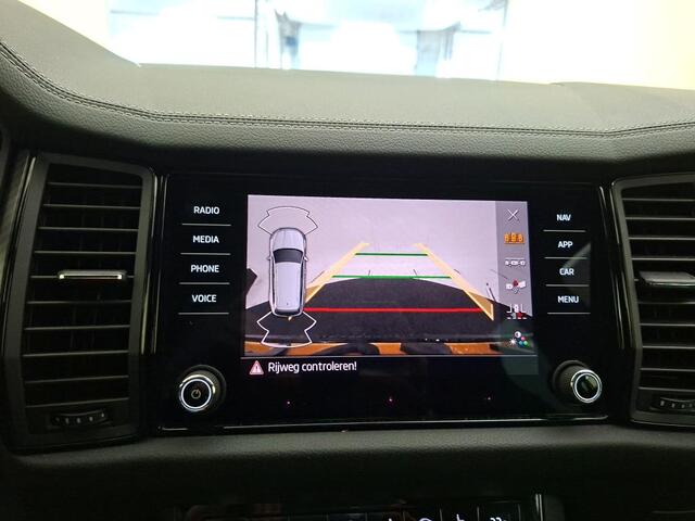 Skoda Kodiaq 1.5 TSI 150pk Sportline Business / Virtual cockpit / LED / Elek Achterklep / Achteruitrij camera / Geheugen stoel / 19'' LMV