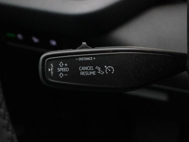 Skoda Kodiaq 1.5 TSi 150 Pk Automaat MHEV Business Edition | 7 Persoons | Panoramadak | Camera | Trekhaak | Adaptive Cruise Stoel/Stuur Verwarming | 19 Inch | 8.152 Km !!