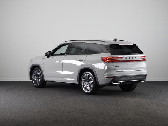 Skoda Kodiaq Sportline Business PHEV 1.5 TSI 204 pk 6 versn. DSG | Panoramadak | Trekhaak | Comfort Pakket | Winter Pakket | 20 inch lichtmetalen velgen | Verlengde garantie