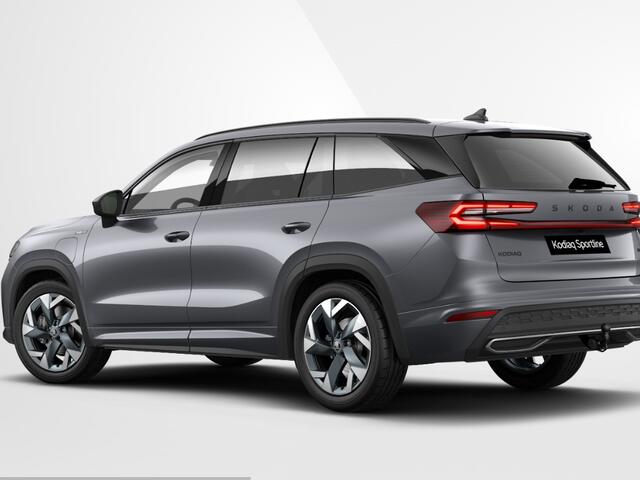 Skoda Kodiaq Sportline Business 1.5 TSI PHEV 150 kW / 204 PK SU V | Panorama dak | Trekhaak | comfort pakket | 3000,- inruilvoordeel!!