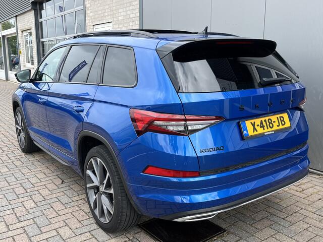 Skoda Kodiaq 1.5 TSI Sportline / AUTOMAAT/ PANO/ TREKHAAK/ MEMORY SEAT/ STOELVERWARM./ PARK.SENSOREN V+A/ CAMERA/ ELEK.ACHTERKLEP/ KEYLESS/ SMARTLINK/ CRUISE CONTROL/ RIJ-MODI/ DIGITAL DASH/ DAB/ NAVI/ CLIMA/ LED/ 20'' LMV