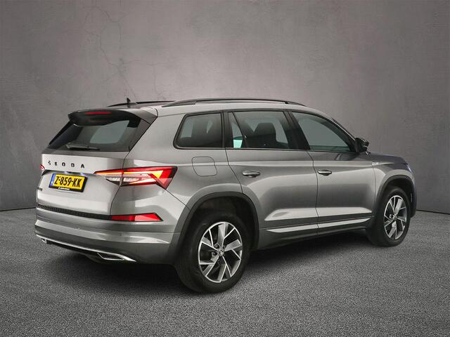 Skoda Kodiaq Sportline Business 1.5 TSI 150pk DSG Automaat Trekhaak, LED matrix koplampen, Cruise control, Navigatie, Achteruitrijcamera, Parkeersensoren