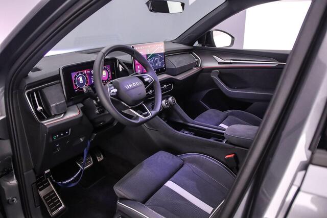 Skoda Kodiaq Sportline Business 7p. 1.5 eTSI 150pk DSG Automaat Trekhaak, 3e zitrij, Panoramadak, Adaptive cruise control, Navigatie, Achteruitrijcamera, LED matrix koplampen
