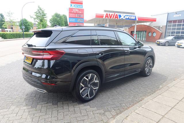 Skoda Kodiaq 1.5 TSI PHEV Sportline -NIEUW- Panorama - Trekhaak !
