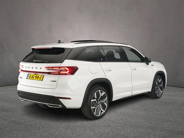 Skoda Kodiaq Sportline Business 7p 1.5 eTSI 150pk DSG Automaat Trekhaak, 3e zitrij, Panoramadak, Adaptive cruise control, LED matrix koplampen, Achteruitrijcamera