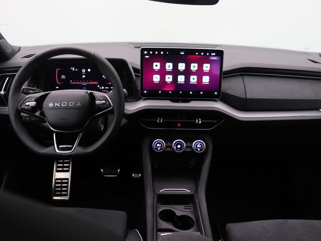 Skoda Kodiaq 1.5 TSI MHEV Sportline Business 7p 150PK DSG Panoramadak, Trekhaak, 20" LM Velgen, Matrix LED-verlichting, Achteruitrijcamera, Winterpakket, Keyless, Side Assist, Elektr. Achterklep