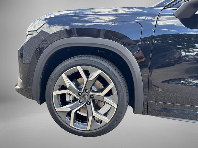 Skoda Kodiaq Sportline Business 1.5 TSI PHEV 150 kW / 204 PK SU V | 20'' Lichtmetalen Velgen | Head up display | Comfort Pakket | 4000,- inruilpremie!!