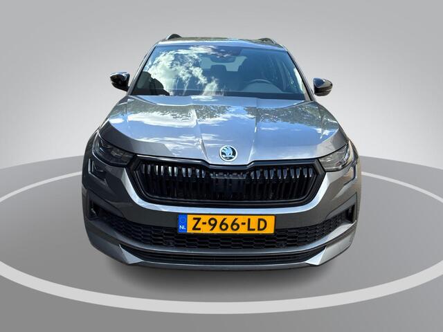 Skoda Kodiaq 1.5 TSI 150pk DSG Sportline Business 7p. · Camera · Wegklapbare Trekhaak · 7 Persoons · Apple/Android Car Play · 19'' Inch · Garantie t/m 27-05-2028 of 100.000km