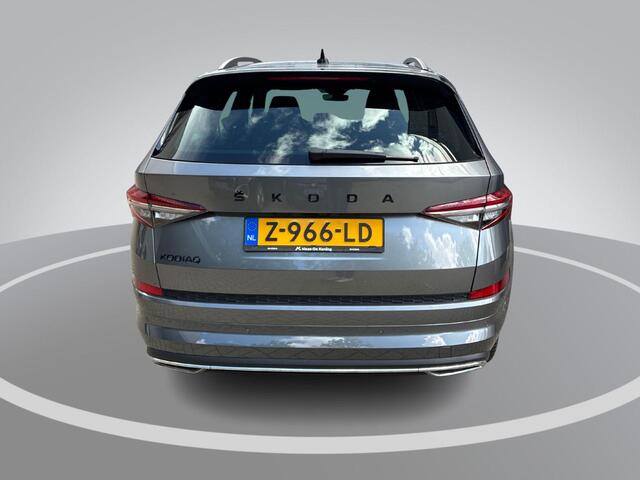 Skoda Kodiaq 1.5 TSI 150pk DSG Sportline Business 7p. · Camera · Wegklapbare Trekhaak · 7 Persoons · Apple/Android Car Play · 19'' Inch · Garantie t/m 27-05-2028 of 100.000km