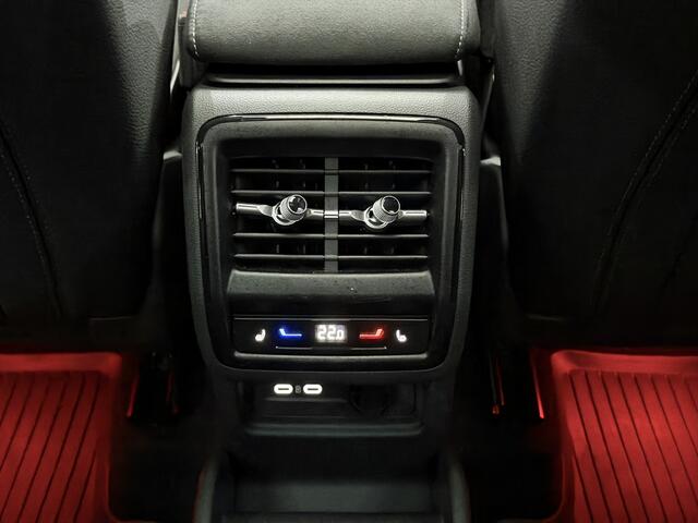 Skoda Kodiaq 1.5 TSI PHEV Sportline Business Plug-in Panoramadak, Camera, Half leder, Winterpakket, Head-up display, Elektrische achterklep, Memory stoelen, Cruise control adaptief
