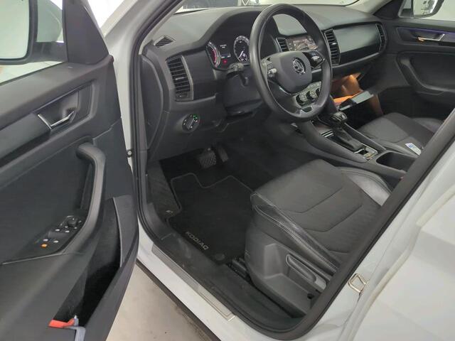 Skoda Kodiaq 1.5 TSI 150pk Business Edition DSG / Navigatie / Keyless / Camera / Trekhaak