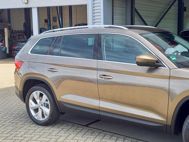 Skoda Kodiaq 1.4 TSI ACT 7Persoons Style Business - CAMERA - CARPLAY / ANDROID - ADAPTIVE CRUISE - CLIMA - LED