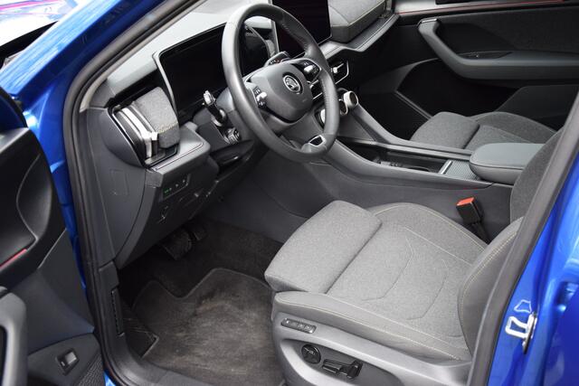 Skoda Kodiaq 1.5 TSI MHEV Business Edition DSG Automaat Mild Hybride | Fabrieks Garantie | Org. NL | Trekhaak | Panoramadak | Stoel + Achterbank + Stuurverwarming | Apple Carplay/Android Auto | Electr. verstelbare voorstoelen |