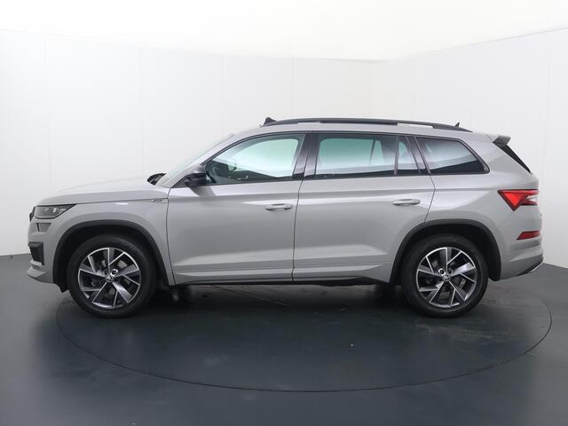 Skoda Kodiaq 1.5 TSI Sportline Business | 150 PK | Automaat | Trekhaak | Panoramadak | Adaptive Cruise Control | Matrix LED |