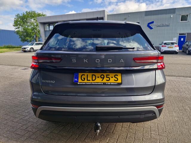 Skoda Kodiaq 1.5 TSI MHEV Business Edition | Trekhaak | Navigatie | 360° Came