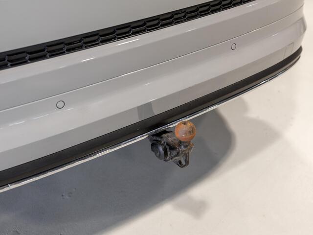 Skoda Kodiaq 1.5 TSI Sportline Business / 150pk / Trekhaak / Panorama dak / Achteruitrij camera /