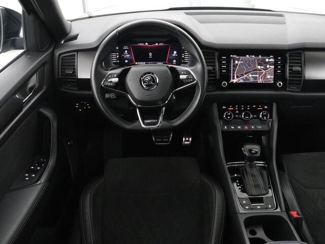 Skoda Kodiaq 1.5 TSI Sportline Business 7p. | Panoramadak | 360 Camera | Carplay | Trekhaak | Navigatie | Climate control | DAB+ | Adaptive cruise | Stoel & stuurwielverwarming | Side assist