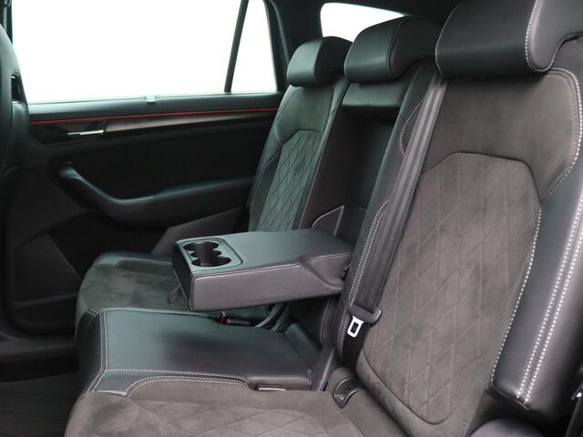 Skoda Kodiaq 1.5 TSI Sportline Business 7p. 150PK DSG Panoramadak, Trekhaak, 19" LM Velgen, Keyless, Achteruitrijcamera, Memorystoel, Stoelverwarming, Elektr. Achterklep