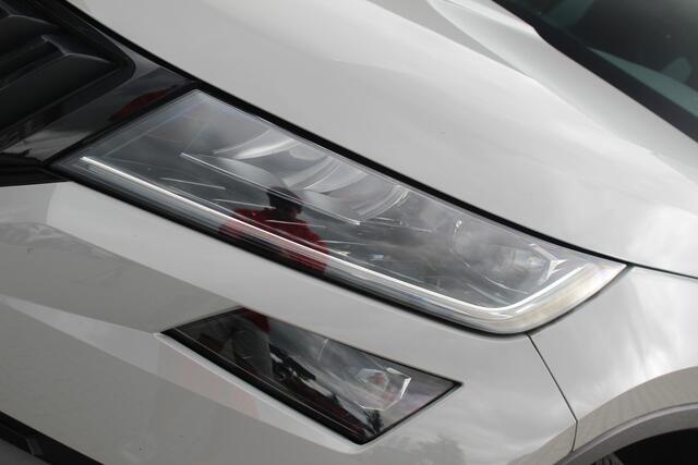 Skoda Kodiaq 1.5 TSI Sportline Business | Incl. 12 maanden garantie | Trekhaak | Achteruitrijcamera | Stoelgeheugen | Stoel/stuurverwarming | Premium audio | Parkeersensoren | Cruise control | Climate control | Airco | Apple carplay/Andoid auto | Bluetooth | Lichtmeta