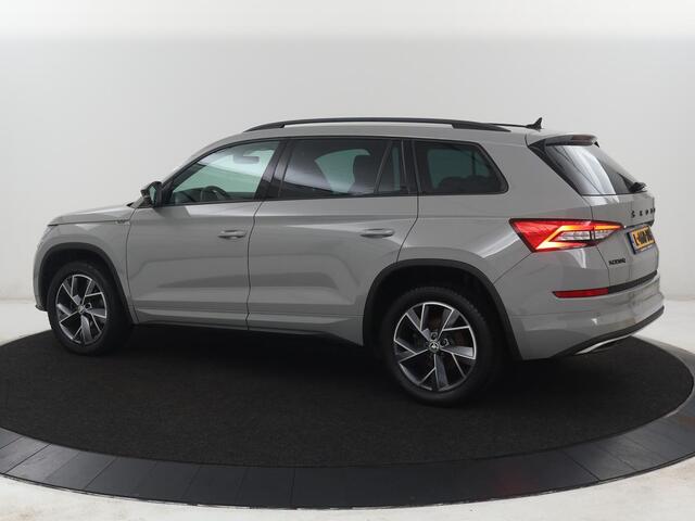 Skoda Kodiaq 1.5 TSI Sportline Business | Keyless | Adaptive cr | Keyless | Adaptive cruise control | Carplay | Climate control | Stoel & Stuurverwarming | Camera | Navigatie | Bluetooth | DAB+ | Sfeerverlichting | Canton audio