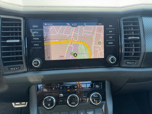 Skoda Kodiaq 1.5 TSI RS Sportline Business Aut- 7 Pers, Panoramadak, Sfeerverlichting, Elek Trekhaak, Stuur/Stoelverwarming