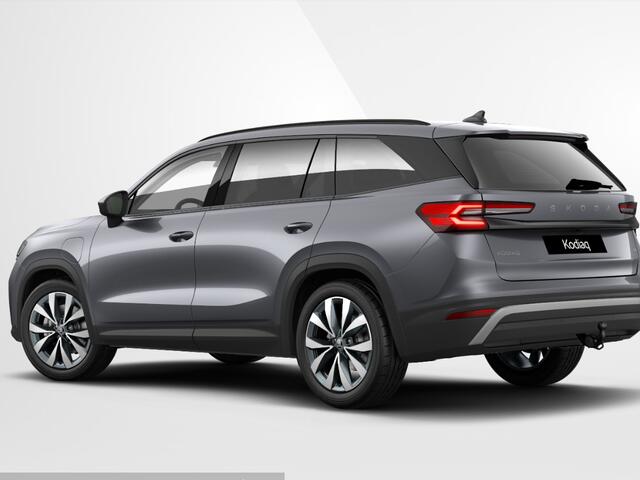 Skoda Kodiaq Business Edition Plus 1.5 TSI PHEV 150 kW / 204 PK | Trekhaak | Panoramisch Schuifdak | Light & View
