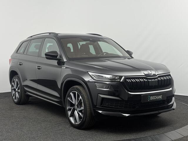 Skoda Kodiaq 1.5 TSI 150pk DSG Sportline Business 7p. | NL Auto | Trekhaak | Panoramadak | Leder | 20"Velgen