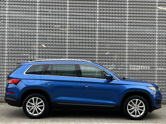 Skoda Kodiaq 1.5 TSI Business Edition 7p. / Navigatie / App connect / Camera / Parkeersensoren V+A / Half leder / Zwenkbare trekhaak / **
