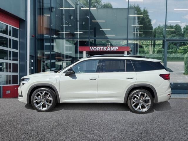 Skoda Kodiaq 1.5 TSI eHYBRID SPORTLINE FISCAAL LAAG!! TREKHAAK/CAMERA/PANO-DAK/ELEK-KLEP/ACC