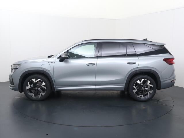 Skoda Kodiaq Sportline Business 1.5 TSI PHEV 204 PK | Panoramadak | Winterpakket | Trekhaak | 19" Lichtmetalen velgen |