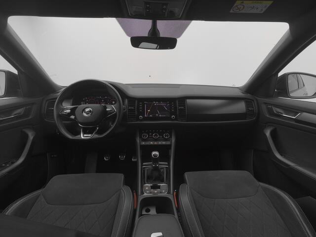 Skoda Kodiaq 1.5 TSI 150 PK Sportline Business | CAMERA | ADAPTIVE | STOELVERW. | TREKHAAK